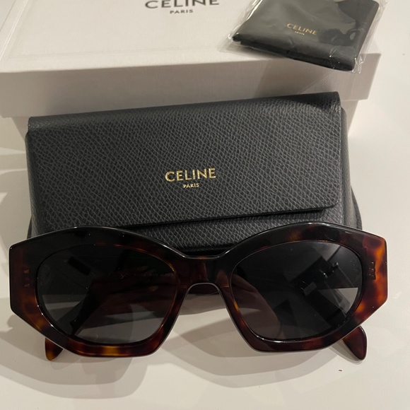 Celine Accessories Celine Triomphe 54mm Cat Eye Sunglasses In Dark